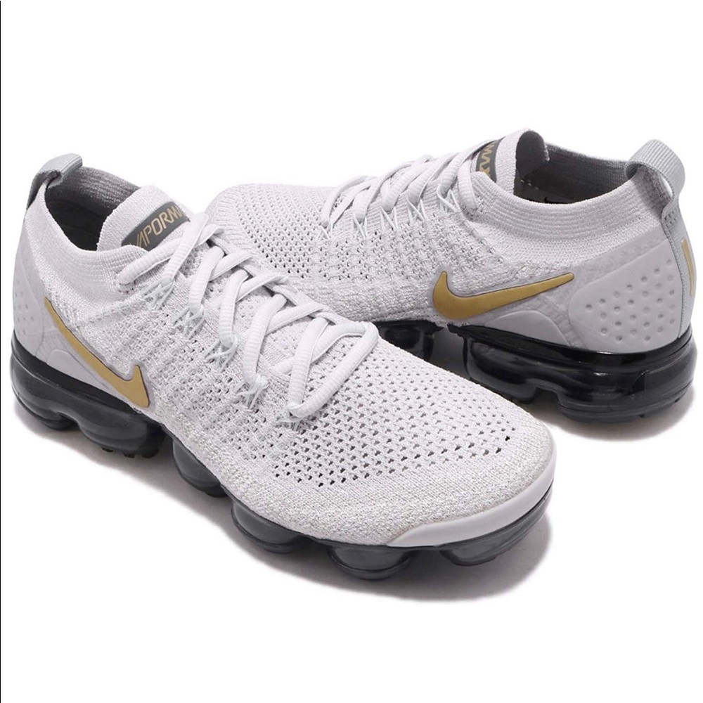 Nike Air Vapormax Flyknit 2